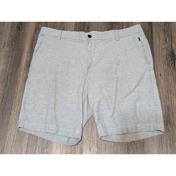 Lululemon Grey Shorts Mens Size 36 Athletic Golf Casual Everyday Active LW7AFZSE - Picture 1 of 5